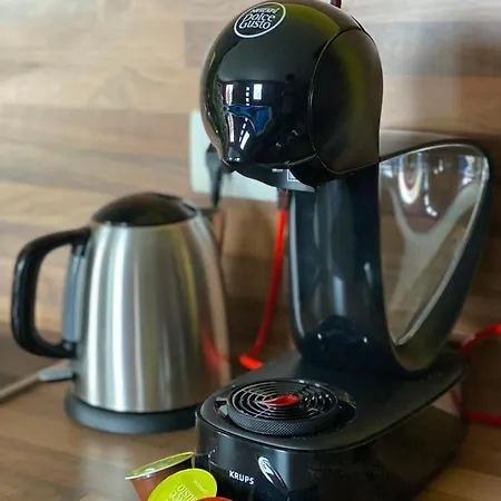 Capsule Groovy-jacuzzi-sauna-billard-netflix- Nintendo Switch & Jeux *