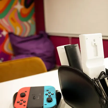 Capsule Groovy-jacuzzi-sauna-billard-netflix- Nintendo Switch & Jeux *