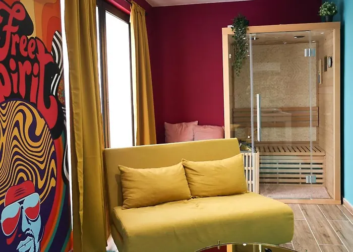 Апартаменты Capsule Groovy-jacuzzi-sauna-billard-netflix- Nintendo Switch & Jeux Монс